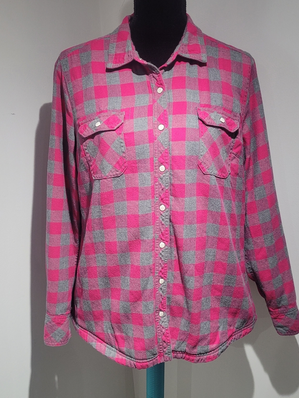 BC Clothing Women's Fleece Lined Buffalo Plaid Button-Up Shacket Large Pink Grey